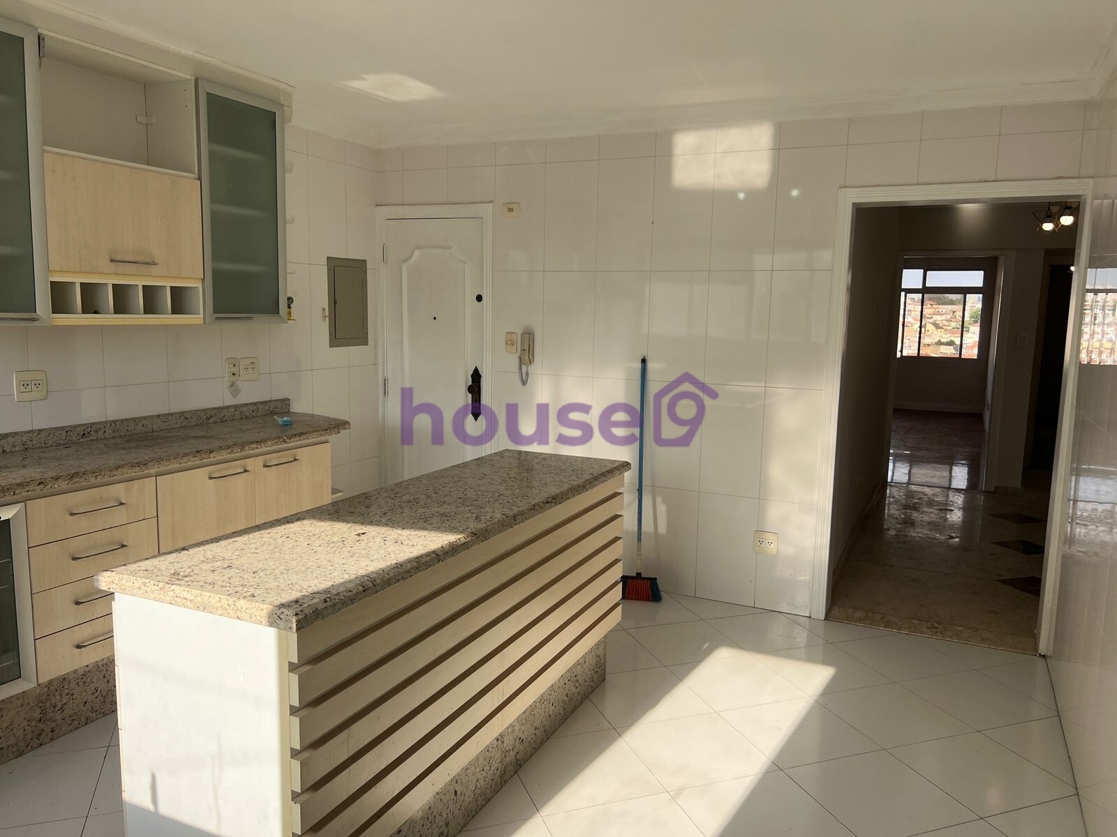 Apartamento à venda com 3 quartos, 130m² - Foto 13