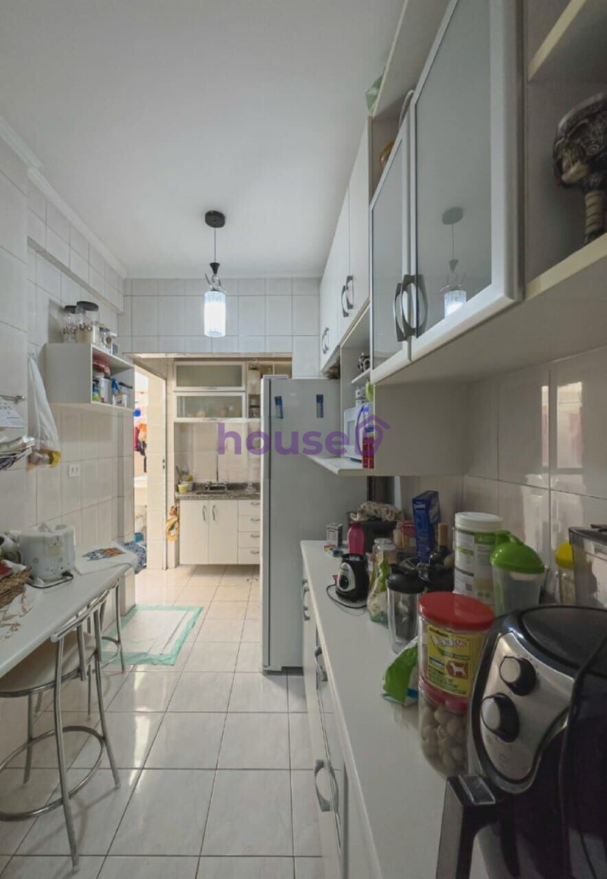 Apartamento à venda com 2 quartos, 71m² - Foto 9