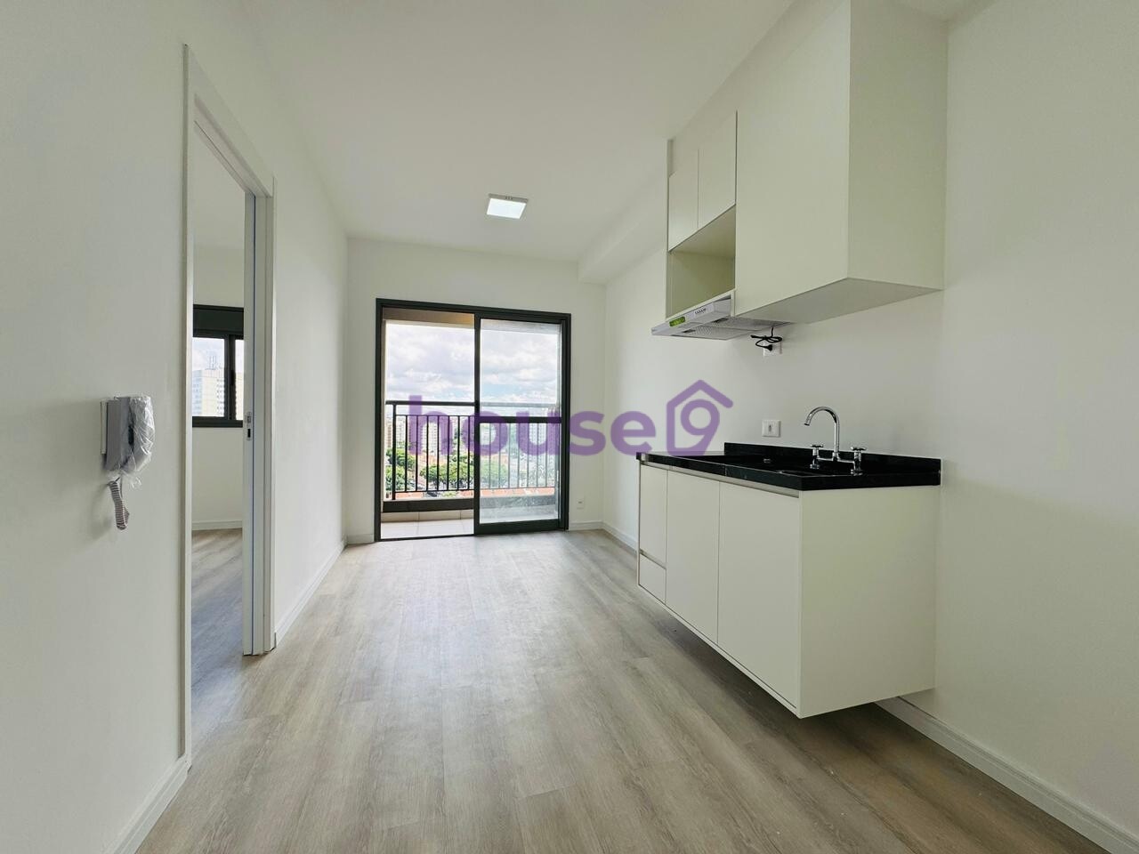 Apartamento para alugar com 1 quarto, 28m² - Foto 12