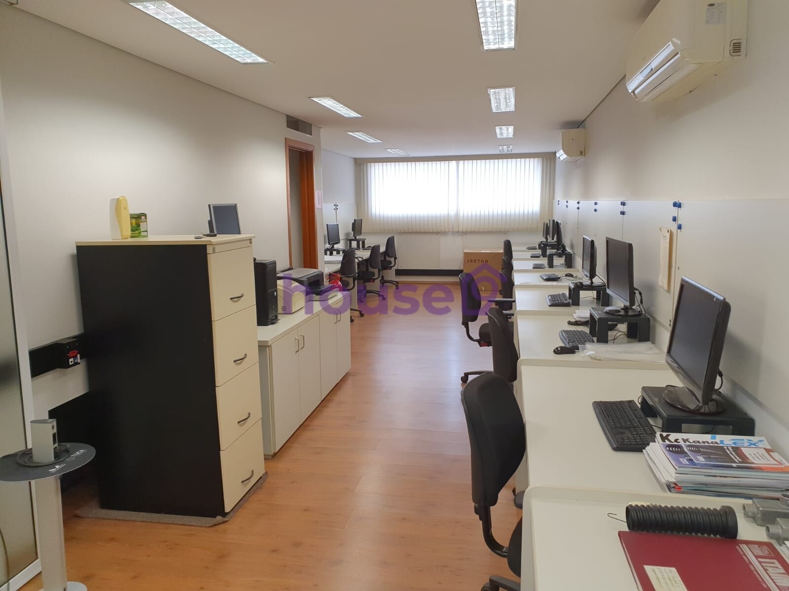 Sobrado à venda com 5 quartos, 200m² - Foto 9