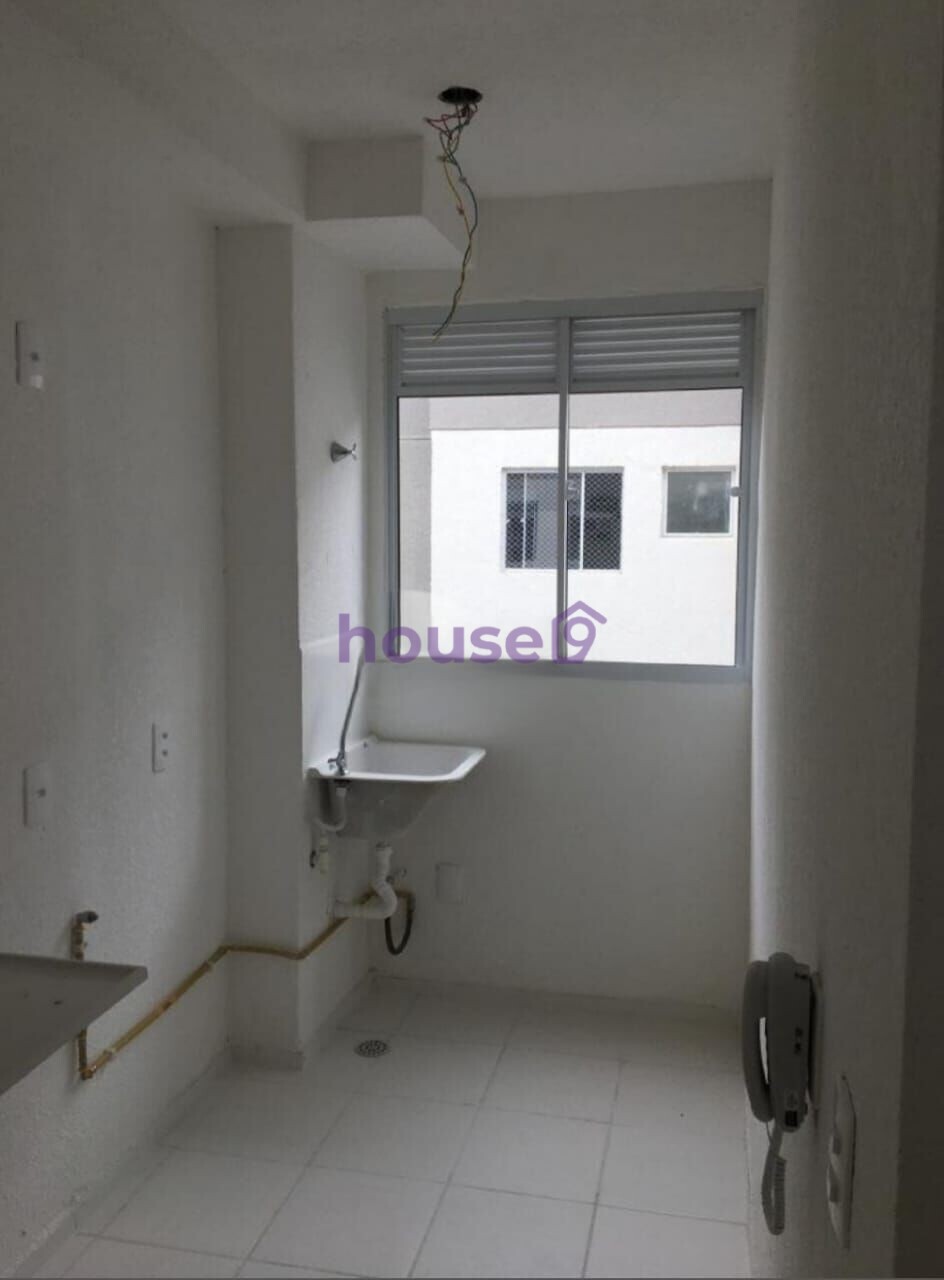 Apartamento à venda com 2 quartos, 42m² - Foto 8