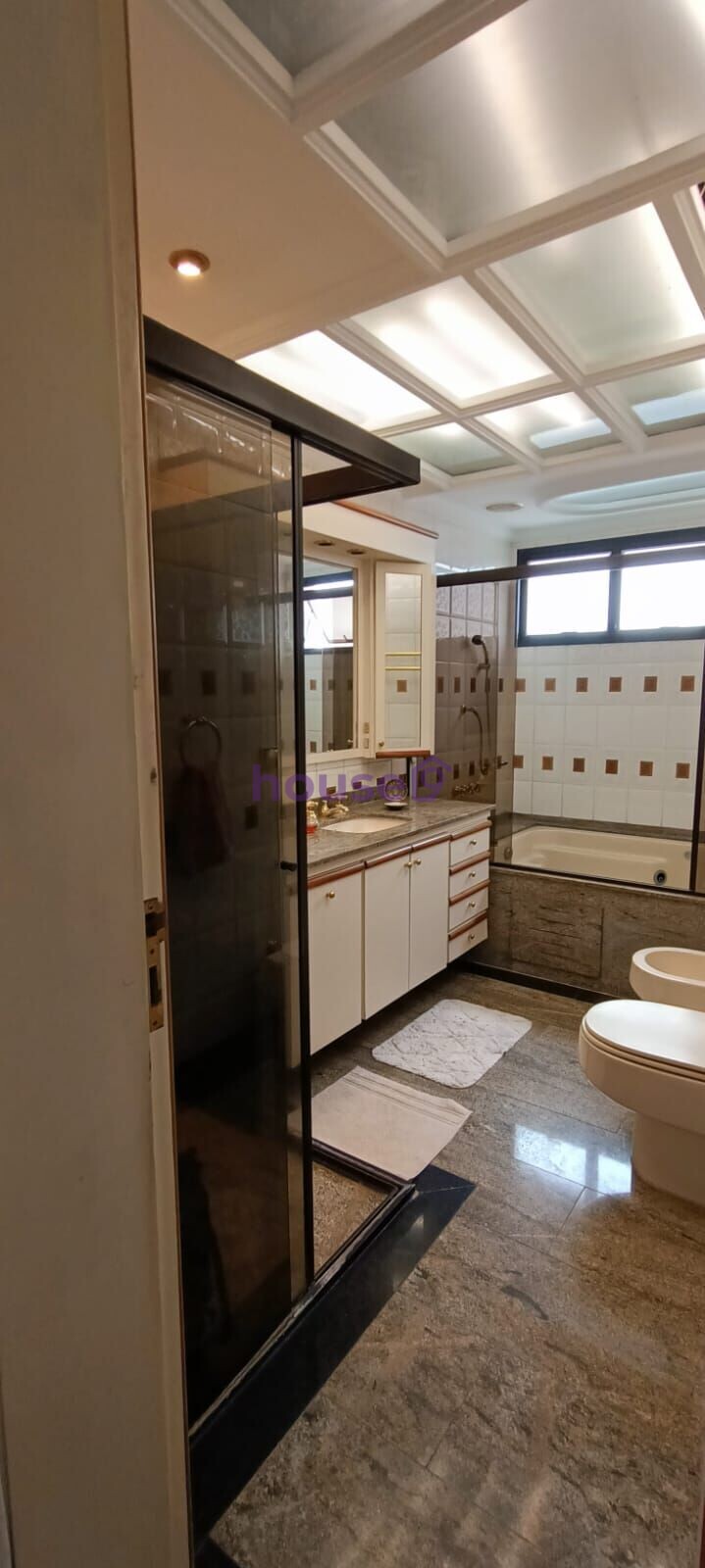 Apartamento à venda com 4 quartos, 200m² - Foto 22