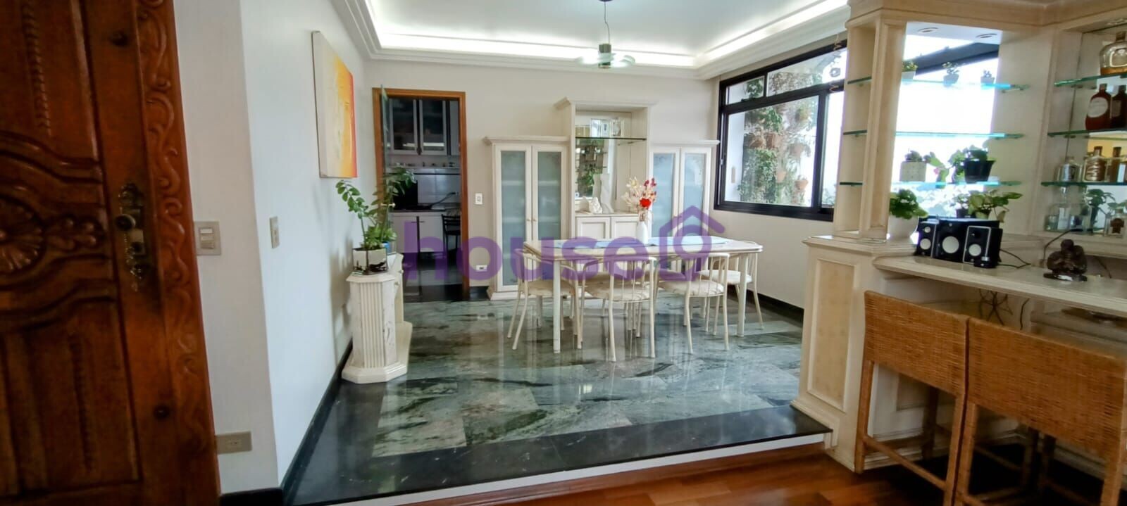 Apartamento à venda com 4 quartos, 200m² - Foto 5