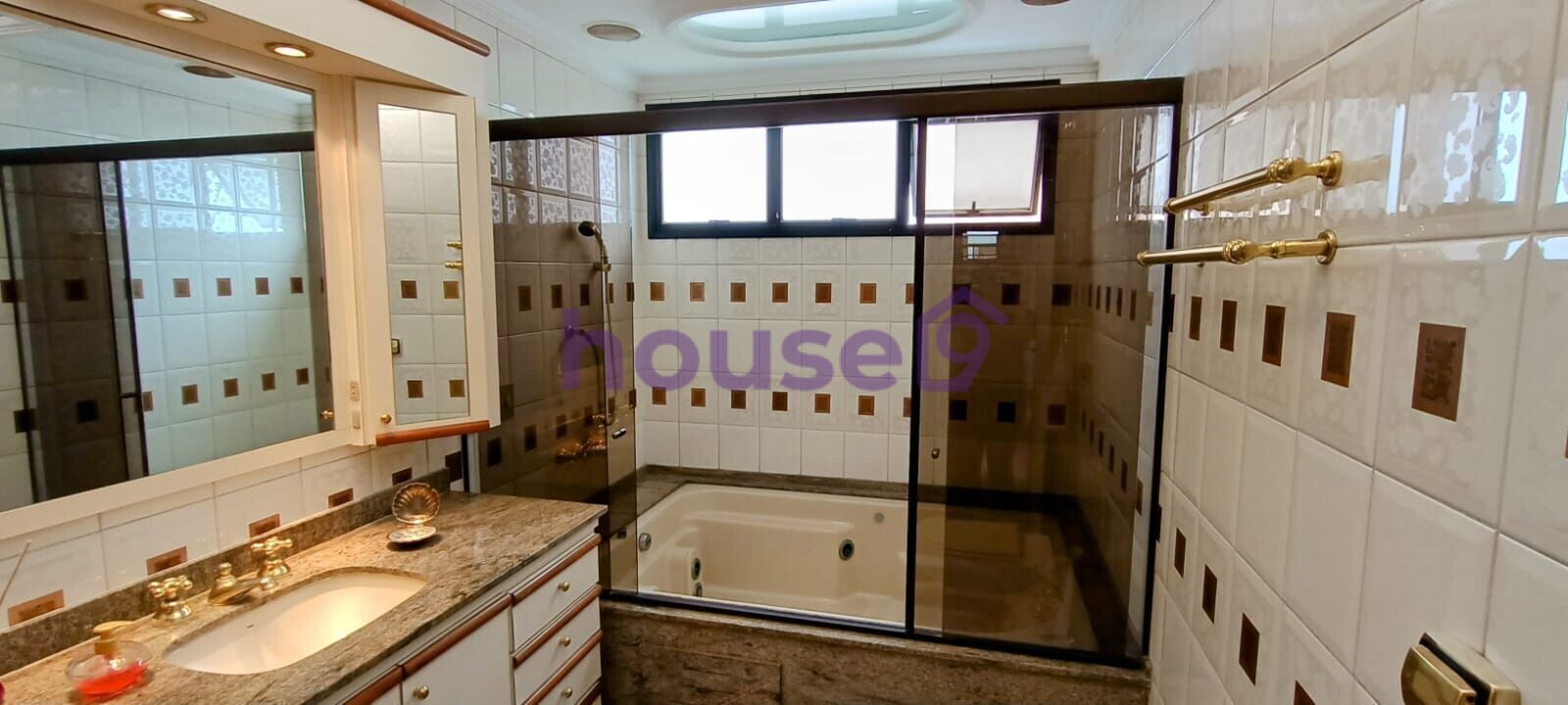 Apartamento à venda com 4 quartos, 200m² - Foto 20