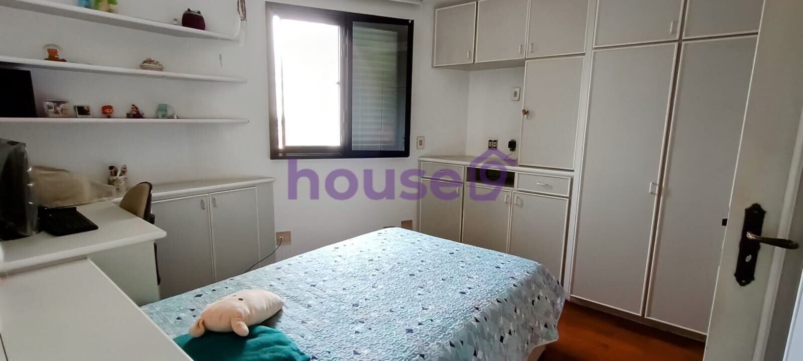 Apartamento à venda com 4 quartos, 200m² - Foto 32