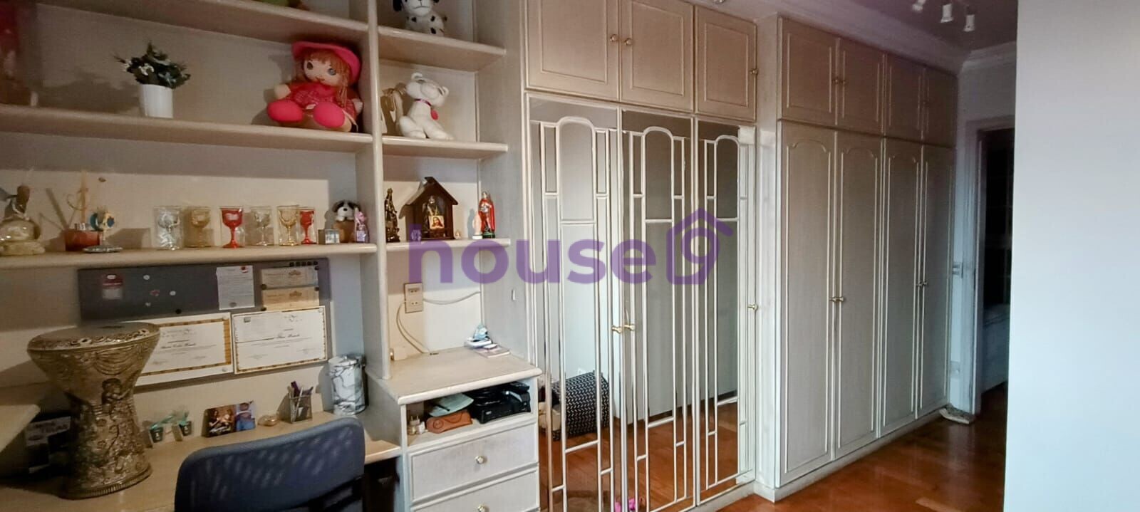 Apartamento à venda com 4 quartos, 200m² - Foto 44