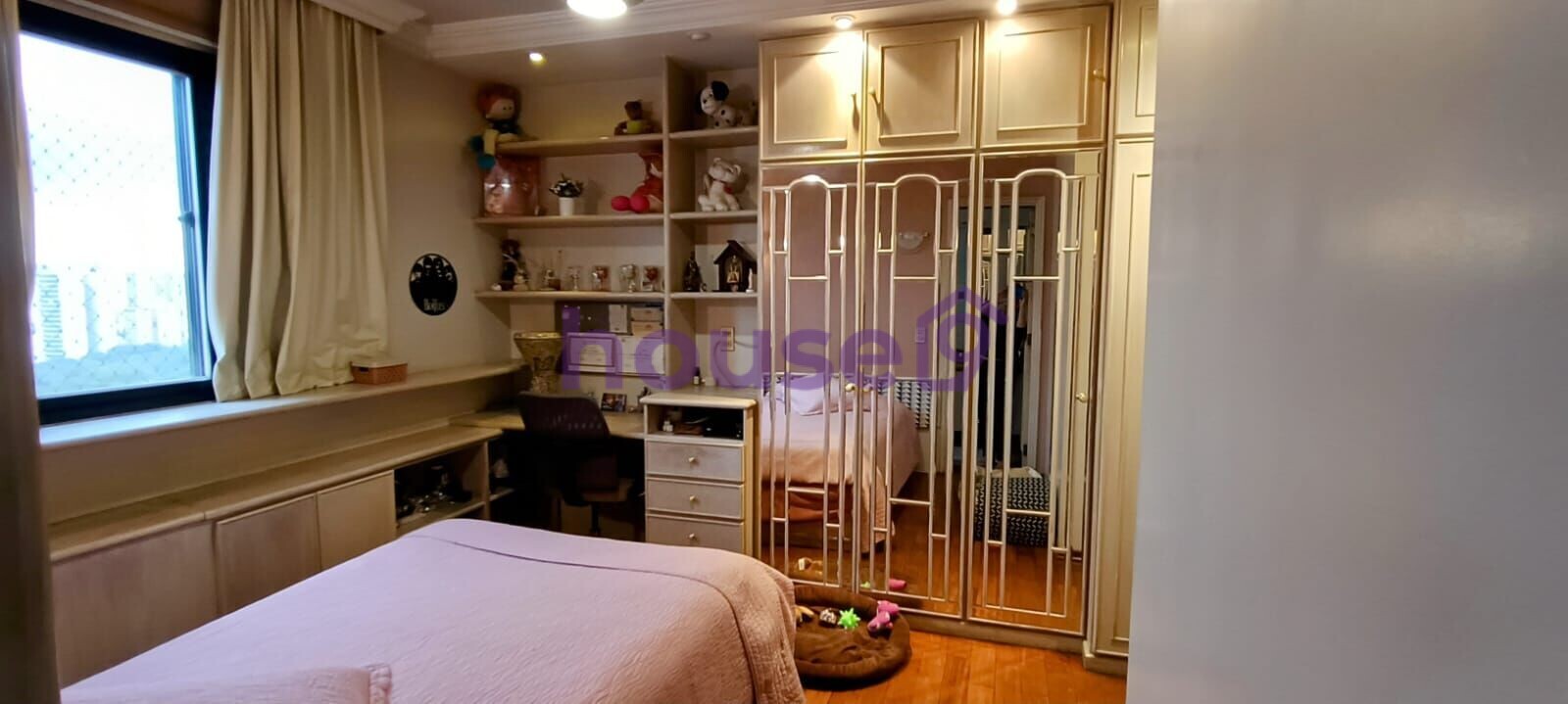 Apartamento à venda com 4 quartos, 200m² - Foto 45