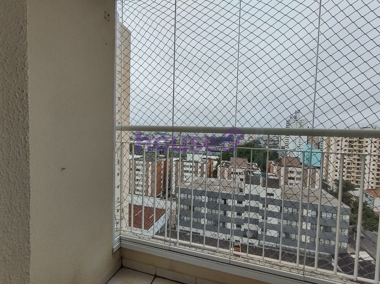 Apartamento à venda com 3 quartos, 69m² - Foto 2