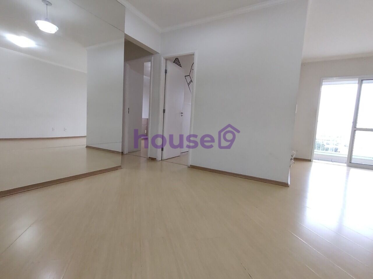 Apartamento à venda com 3 quartos, 69m² - Foto 4