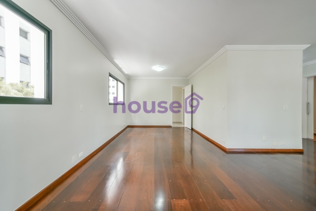 Apartamento à venda com 4 quartos, 270m² - Foto 1