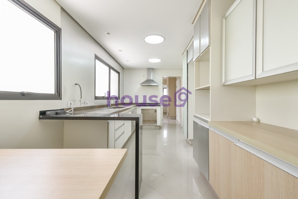 Apartamento à venda com 4 quartos, 270m² - Foto 18