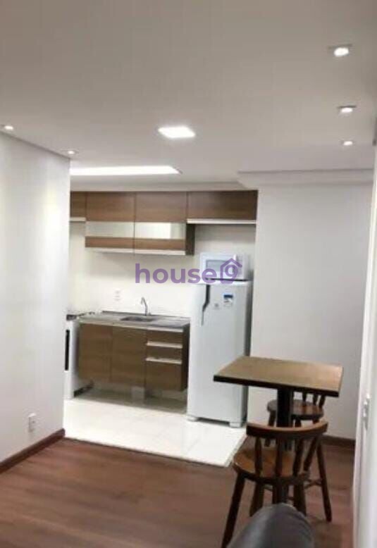 Apartamento para alugar com 2 quartos, 45m² - Foto 4