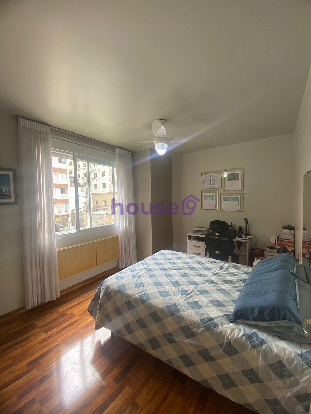 Apartamento à venda com 3 quartos, 130m² - Foto 2