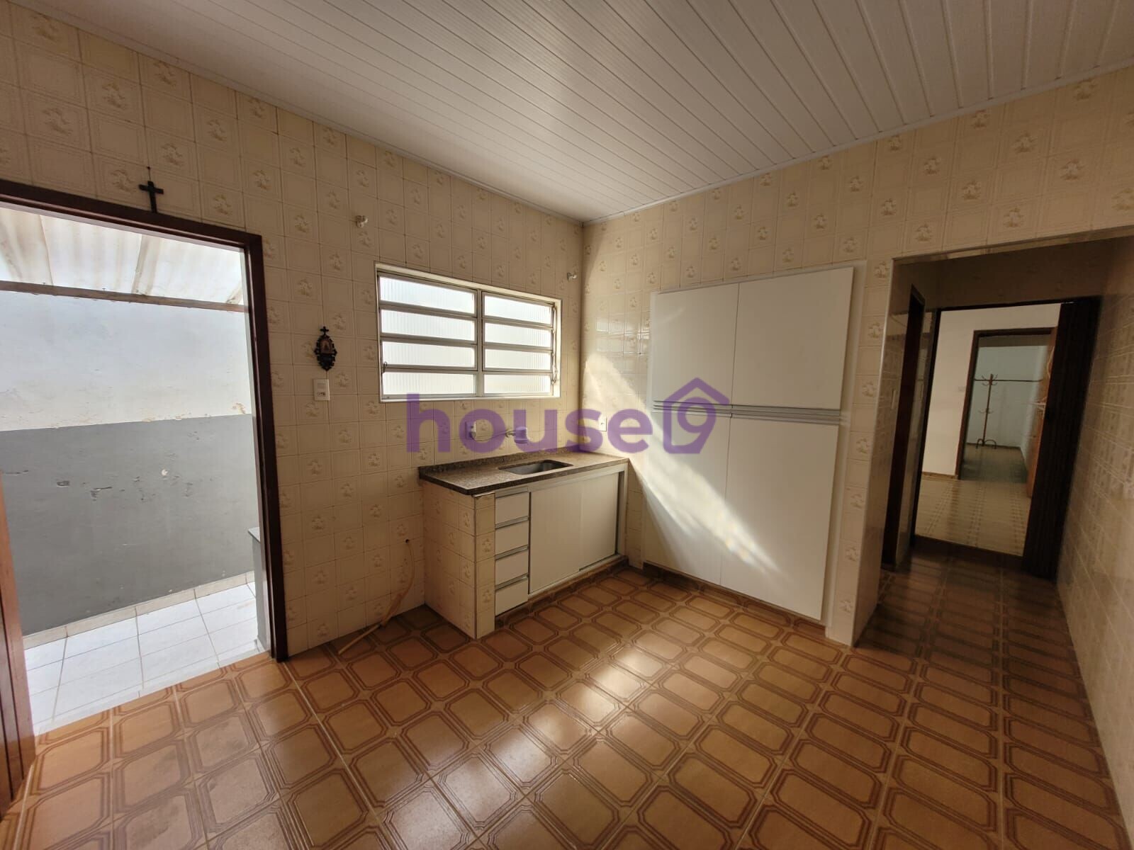 Casa à venda com 3 quartos, 102m² - Foto 8