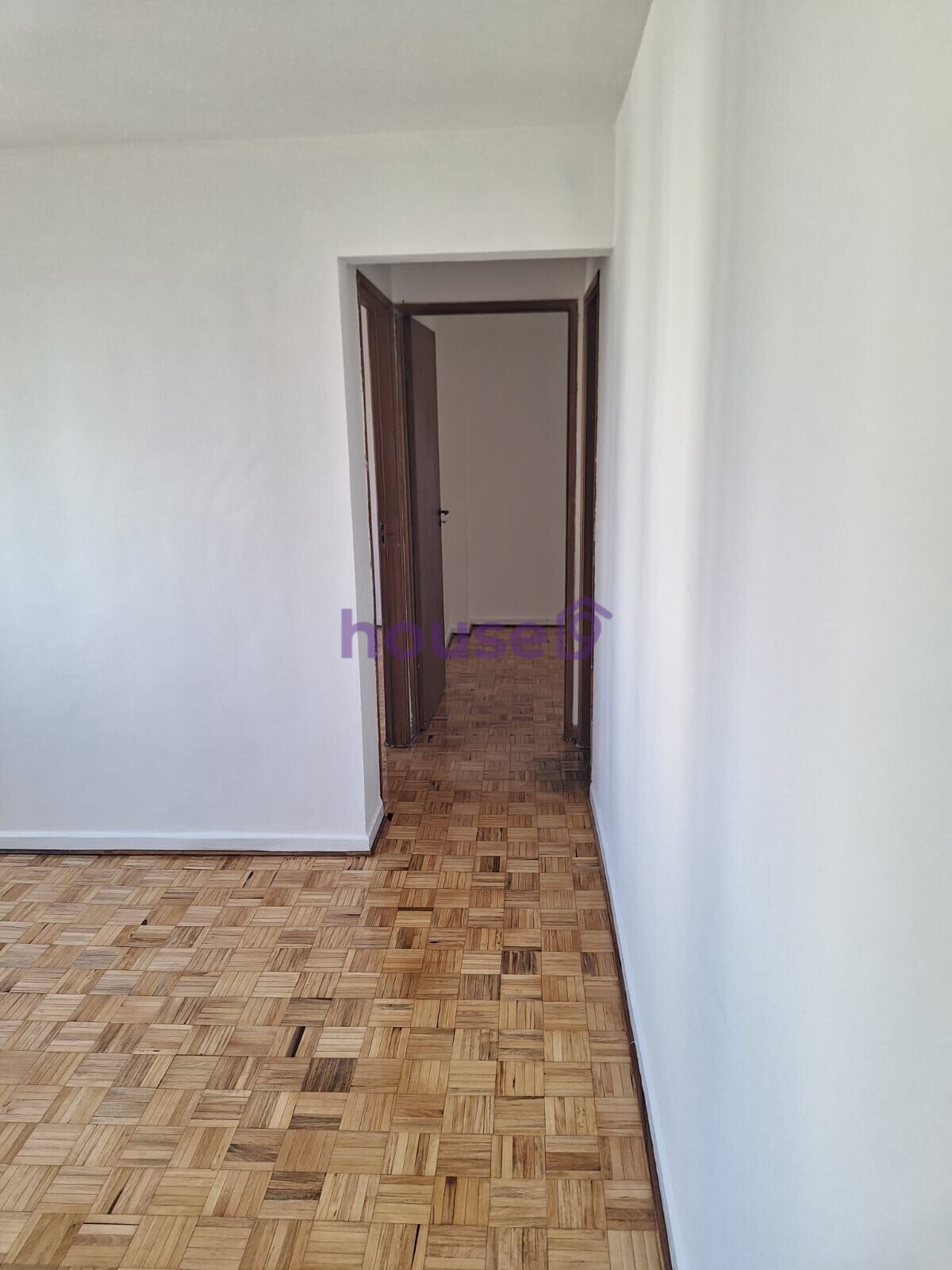 Apartamento à venda com 2 quartos, 60m² - Foto 2