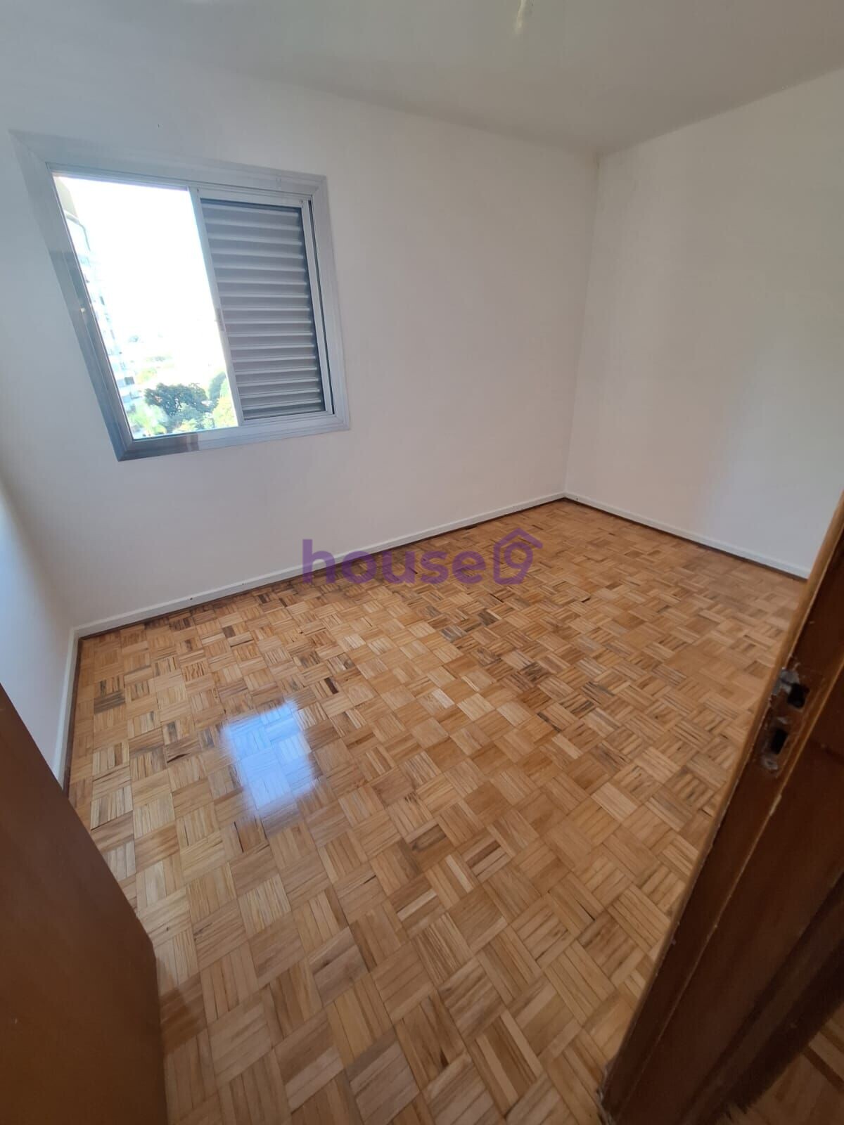 Apartamento à venda com 2 quartos, 60m² - Foto 4