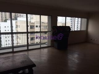 Apartamento à venda com 3 quartos, 150m² - Foto 2