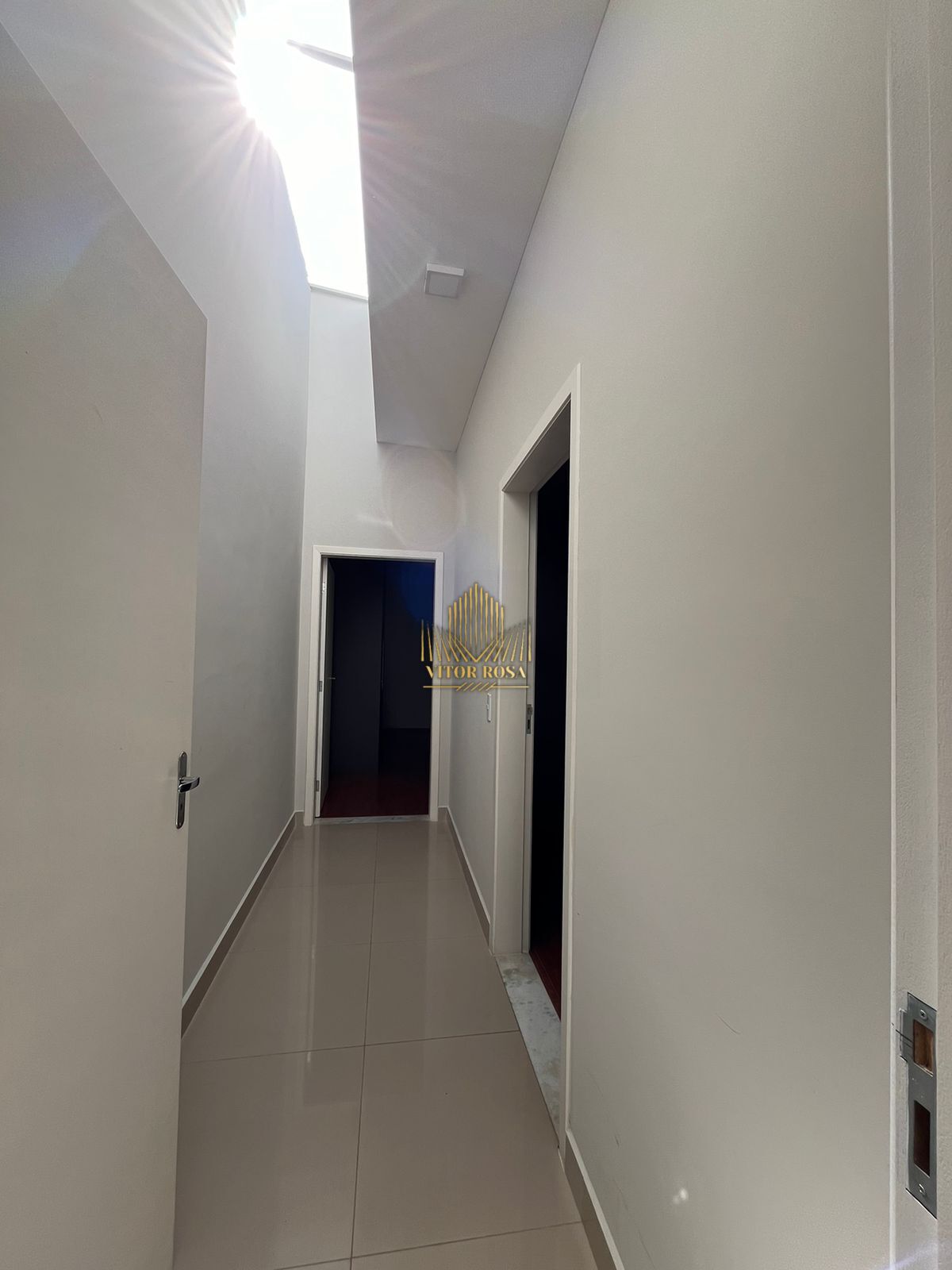 Casa de Condomínio para alugar com 3 quartos, 330m² - Foto 14