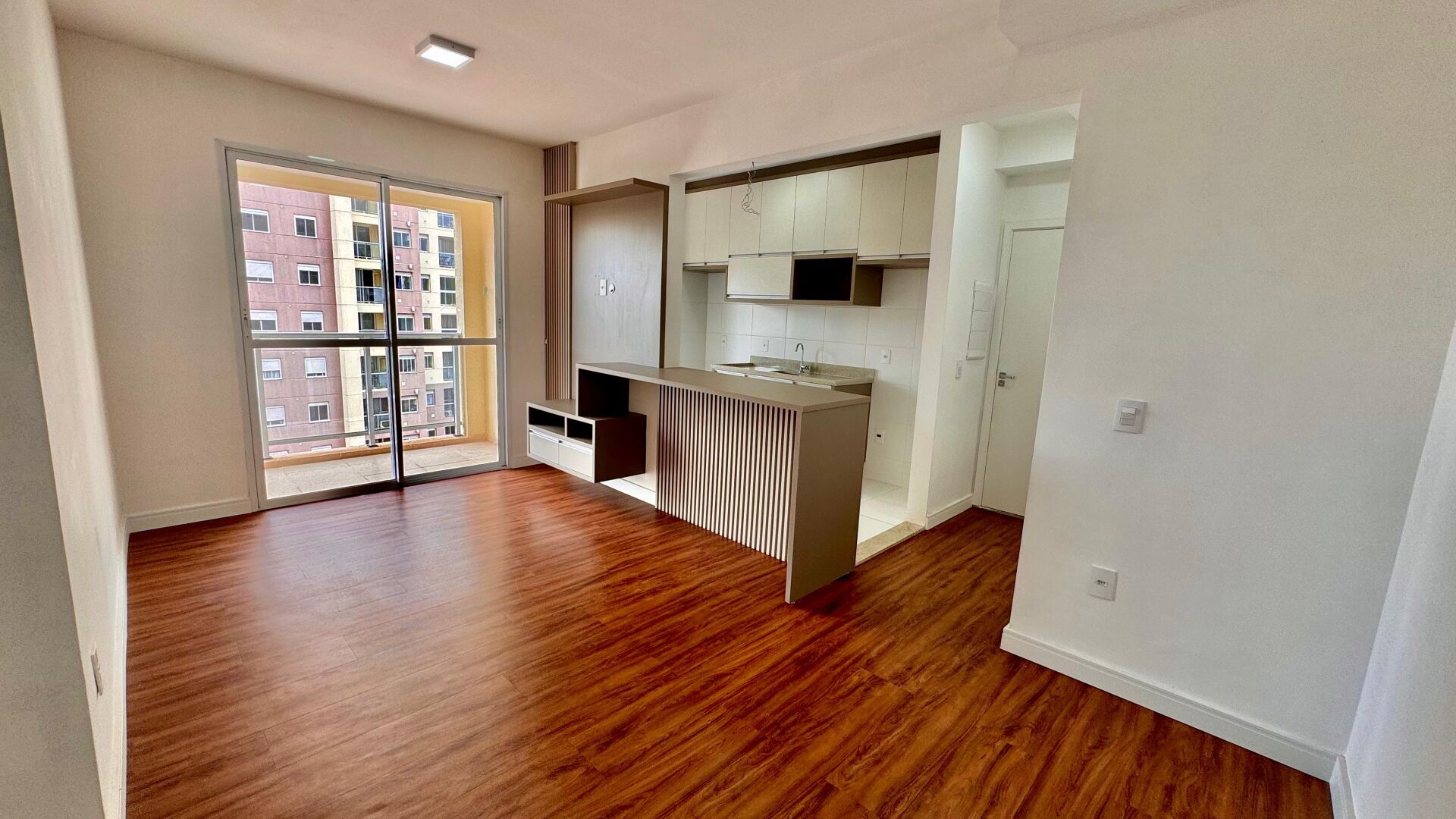 Apartamento, 2 quartos, 70 m² - Foto 2