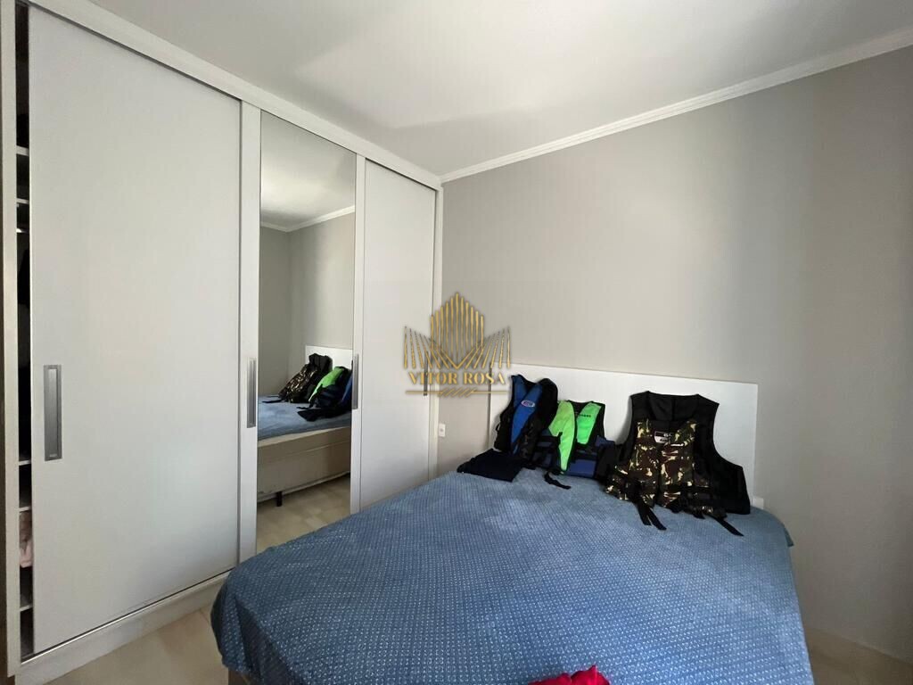 Casa de Condomínio à venda com 3 quartos, 250m² - Foto 11