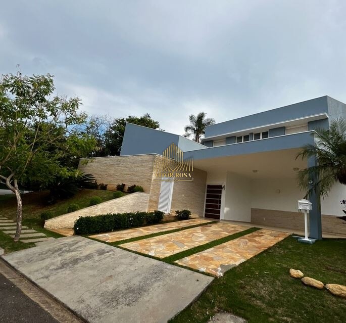 Casa de Condomínio para alugar com 4 quartos, 570m² - Foto 1