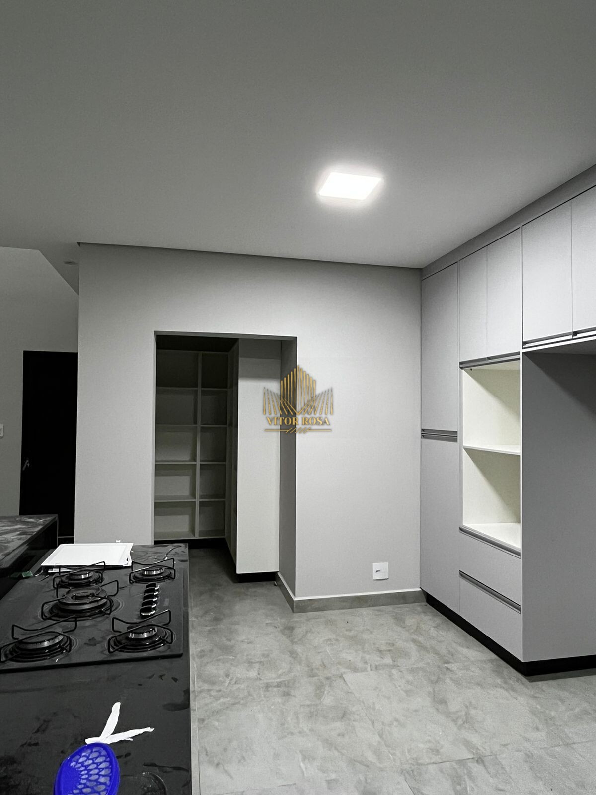 Casa para alugar com 3 quartos, 300m² - Foto 17