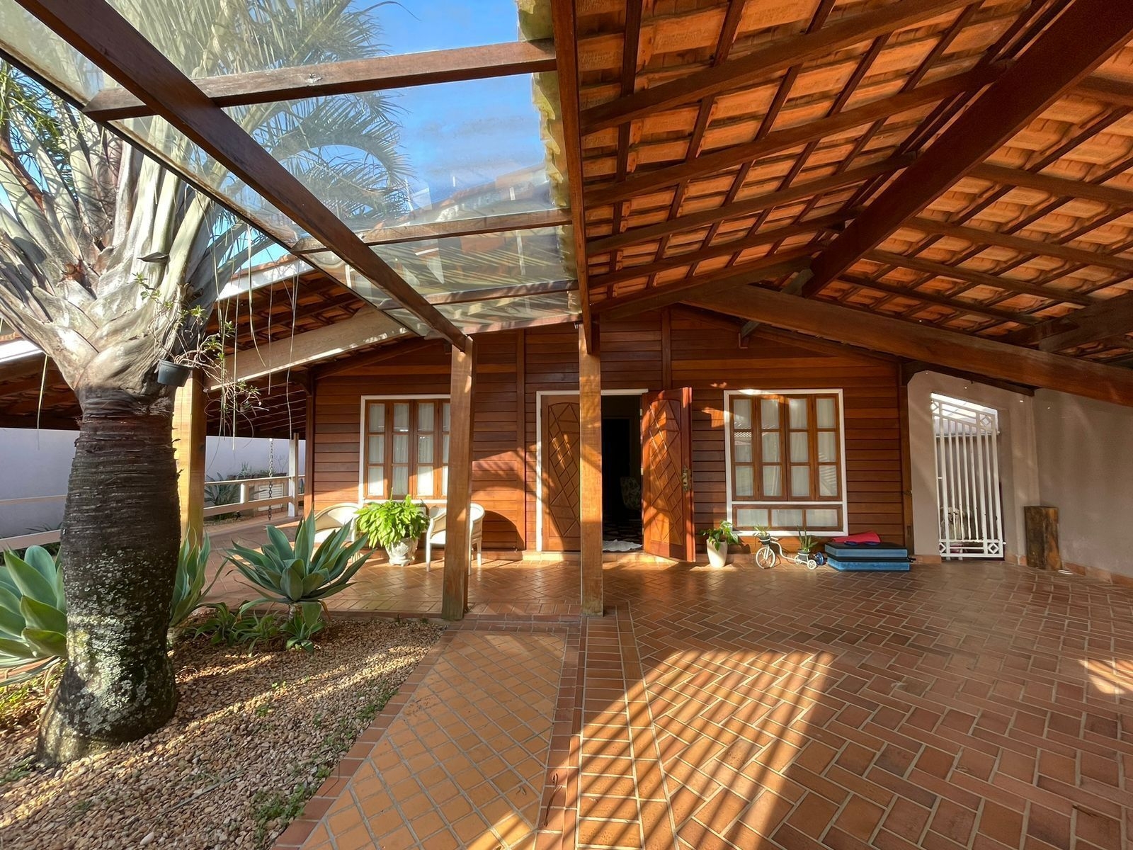 Casa, 4 quartos, 630 m² - Foto 3