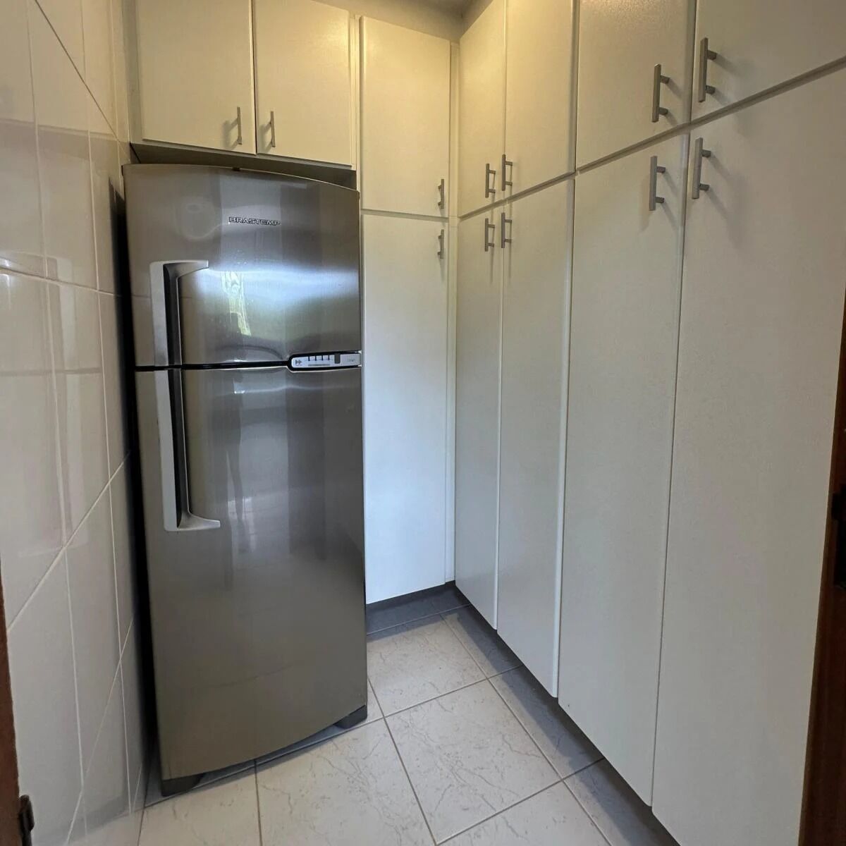 Casa de Condomínio para alugar com 4 quartos, 600m² - Foto 14