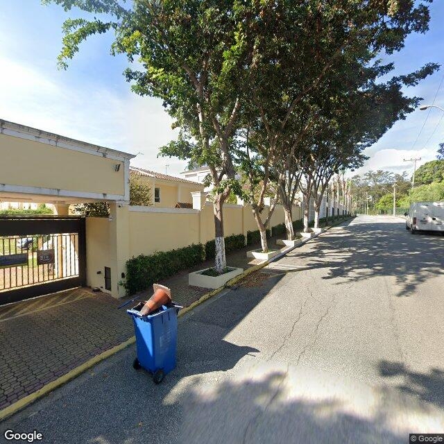 Imagem estática do "Street View" da localização