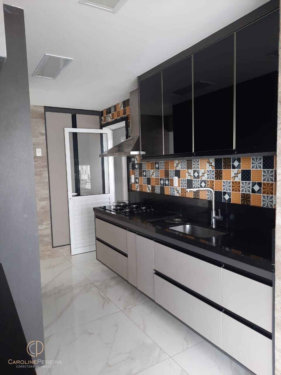 Apartamento à venda com 3 quartos, 134m² - Foto 19