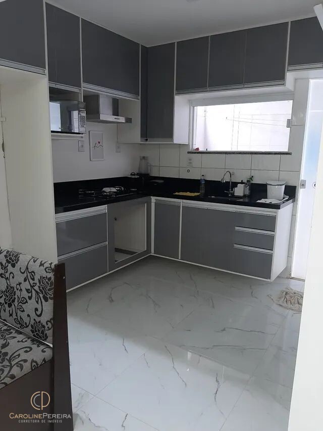 Casa à venda com 2 quartos, 167m² - Foto 6