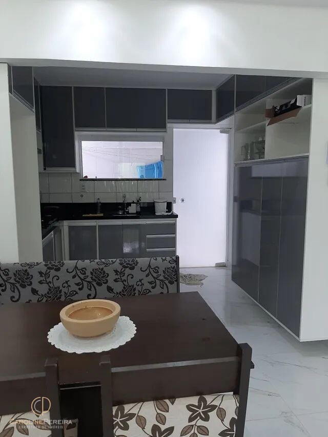 Casa à venda com 2 quartos, 167m² - Foto 5