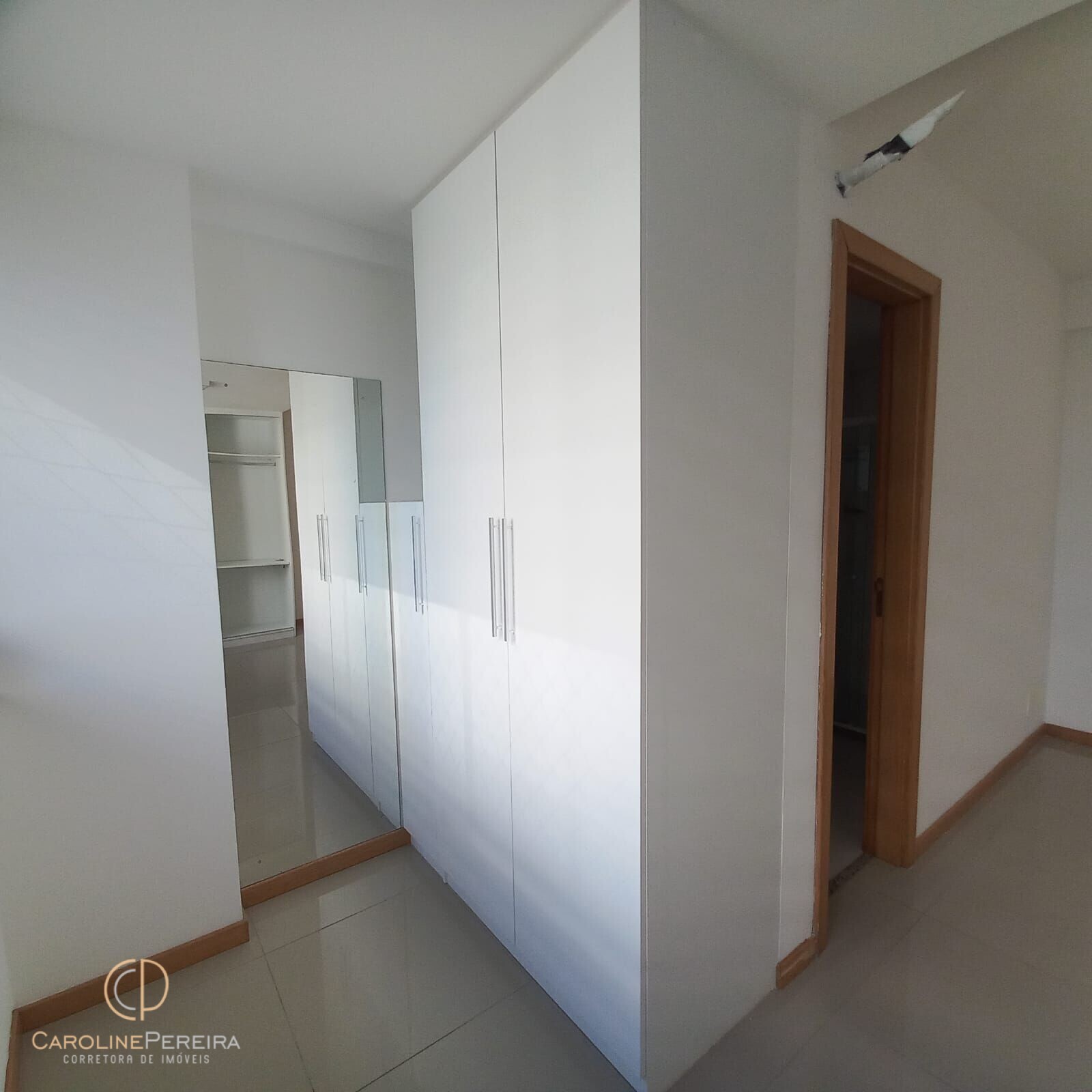 Apartamento à venda com 3 quartos, 123m² - Foto 19