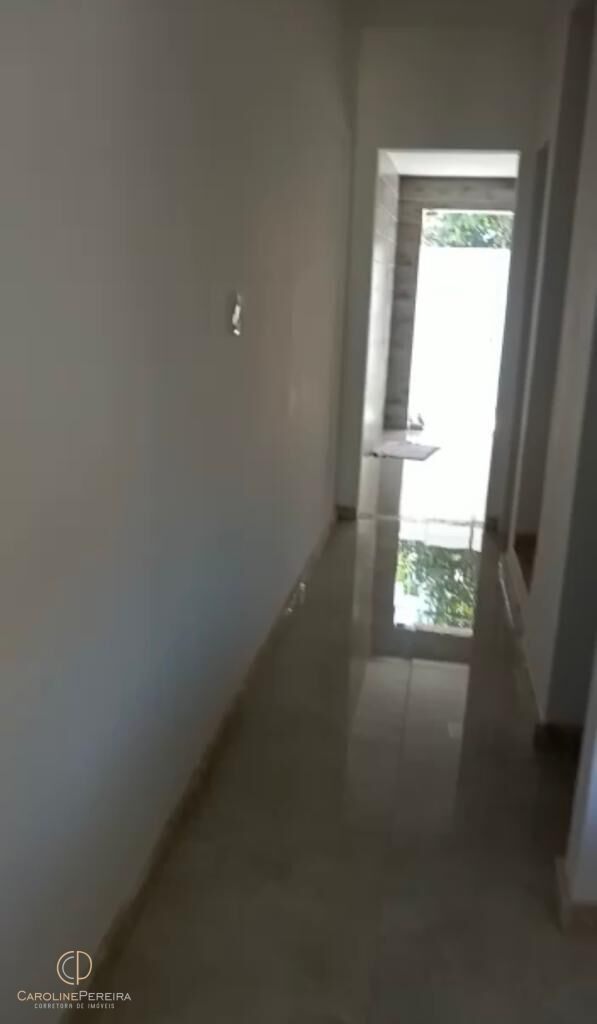 Casa à venda com 2 quartos, 110m² - Foto 4