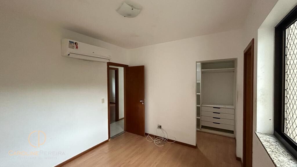 Apartamento à venda com 3 quartos, 130m² - Foto 18