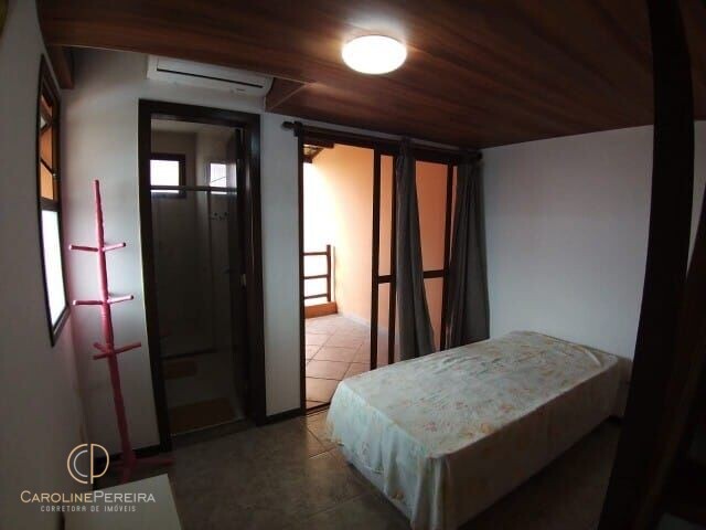 Casa à venda com 2 quartos, 140m² - Foto 12