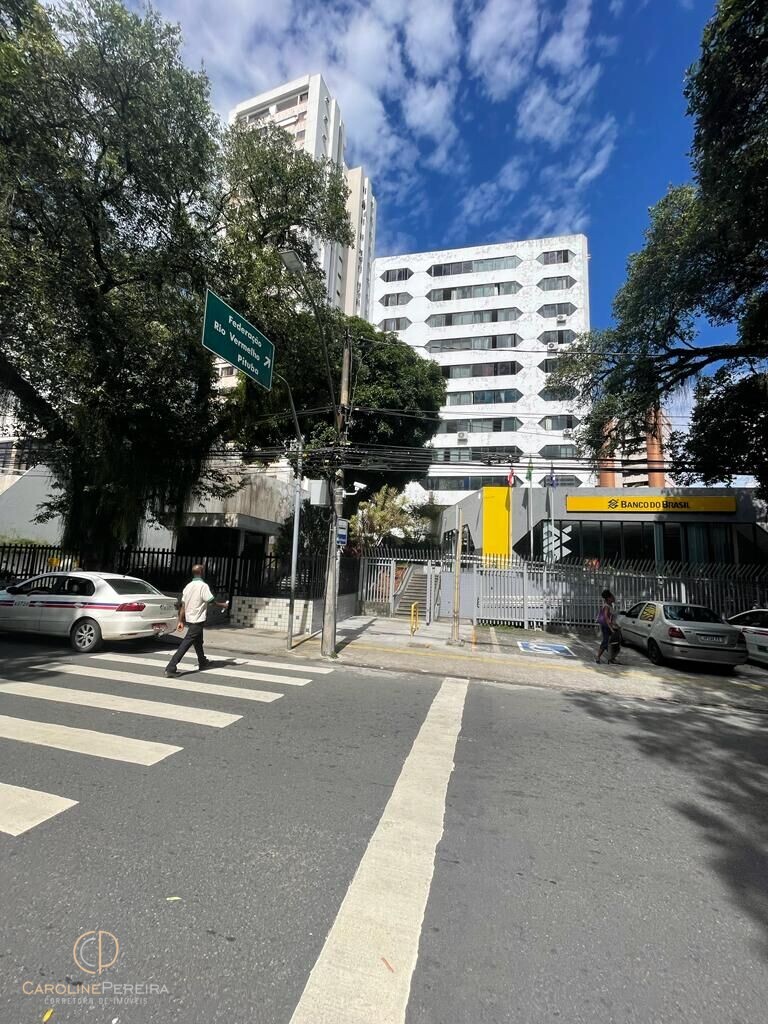 Apartamento à venda com 3 quartos, 102m² - Foto 1