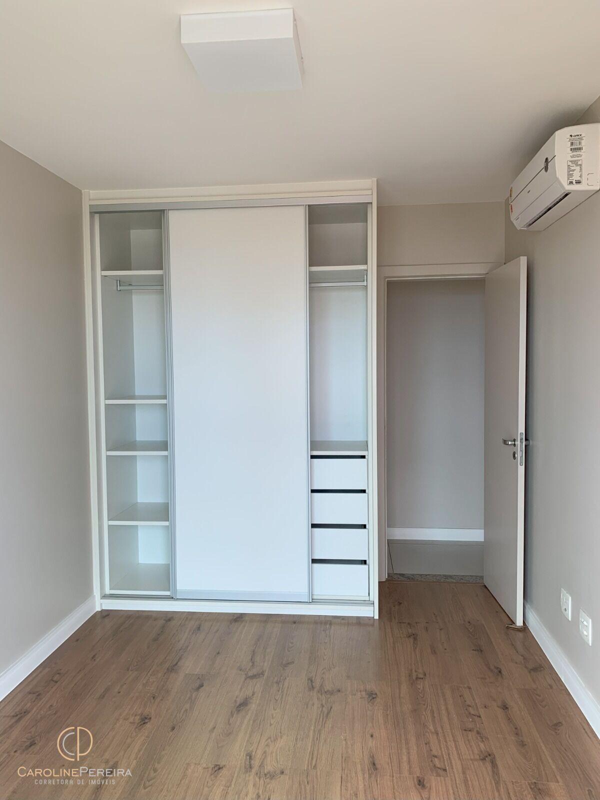 Apartamento à venda com 4 quartos, 183m² - Foto 17