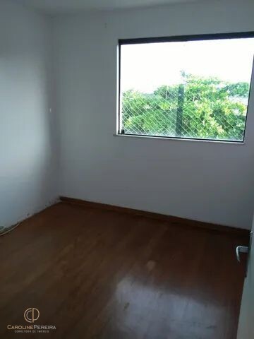 Apartamento à venda com 3 quartos, 80m² - Foto 2