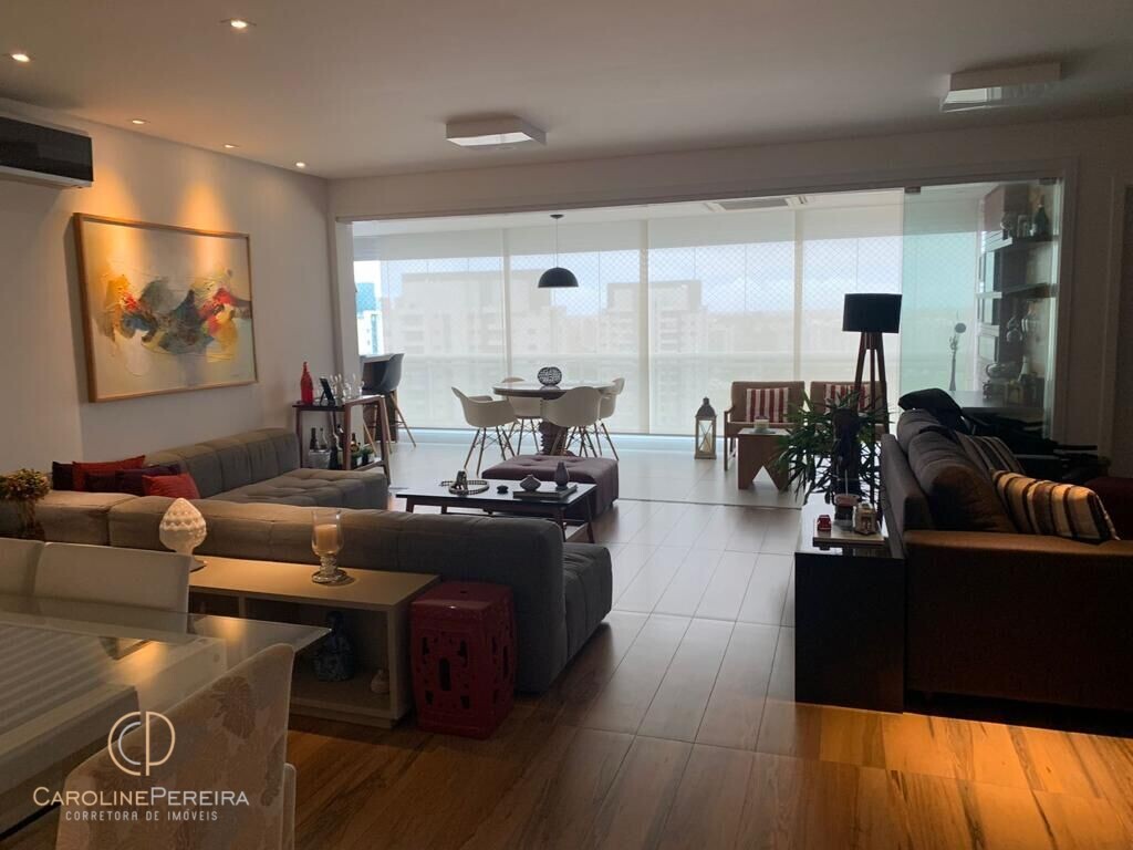 Apartamento à venda com 3 quartos, 180m² - Foto 1