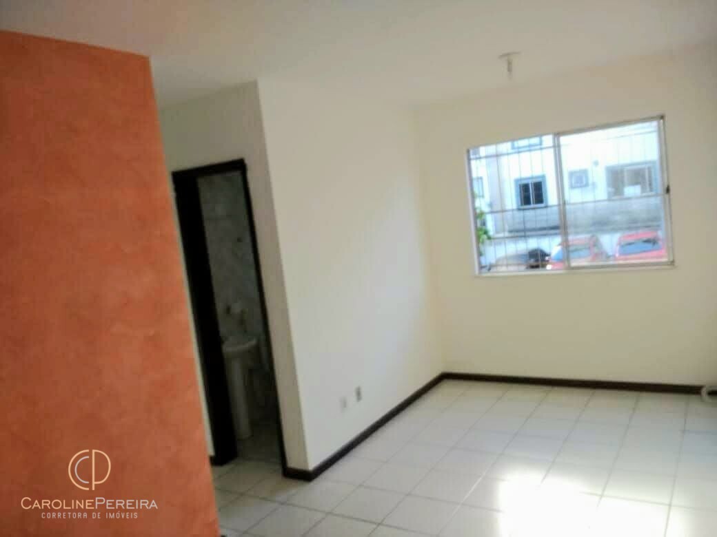 Apartamento à venda com 2 quartos, 42m² - Foto 2