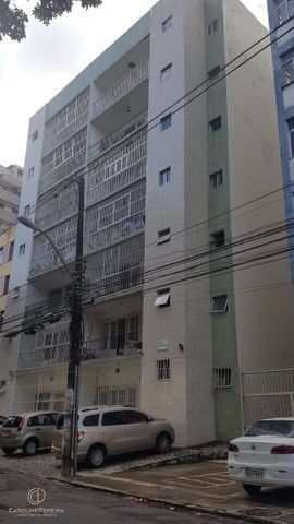 Apartamento à venda com 3 quartos, 132m² - Foto 2