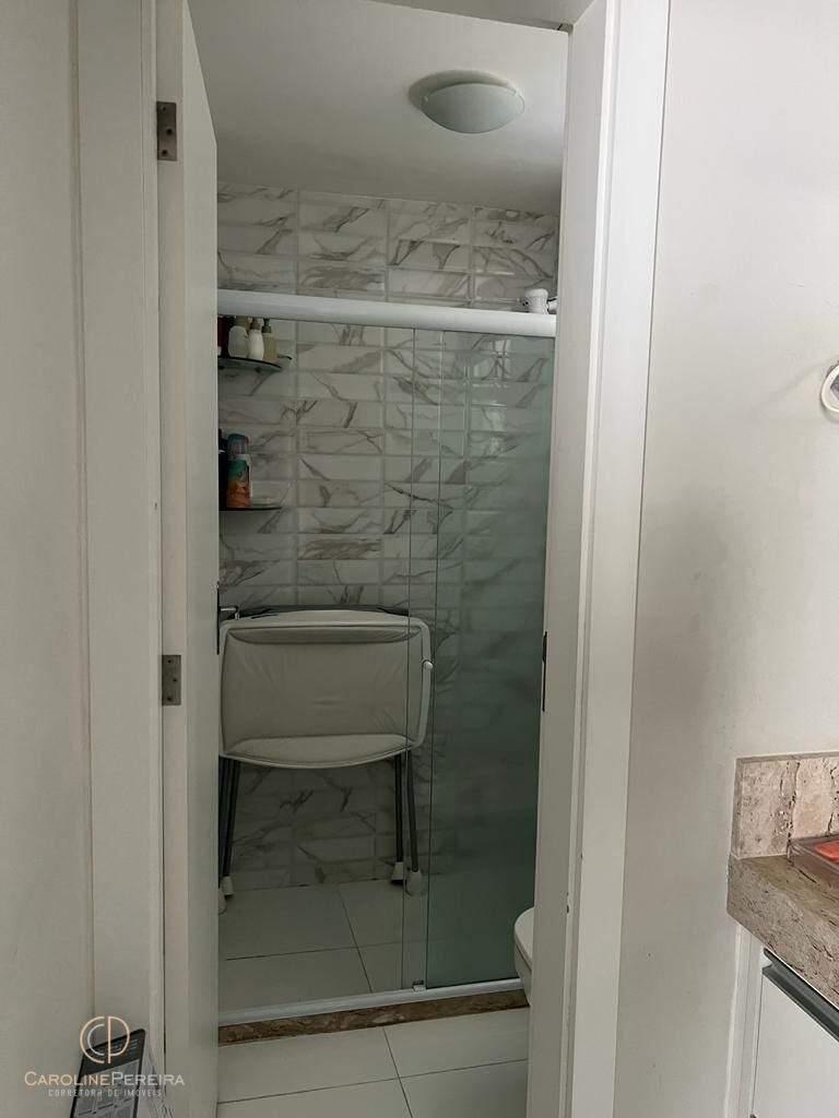 Apartamento à venda com 2 quartos, 64m² - Foto 7