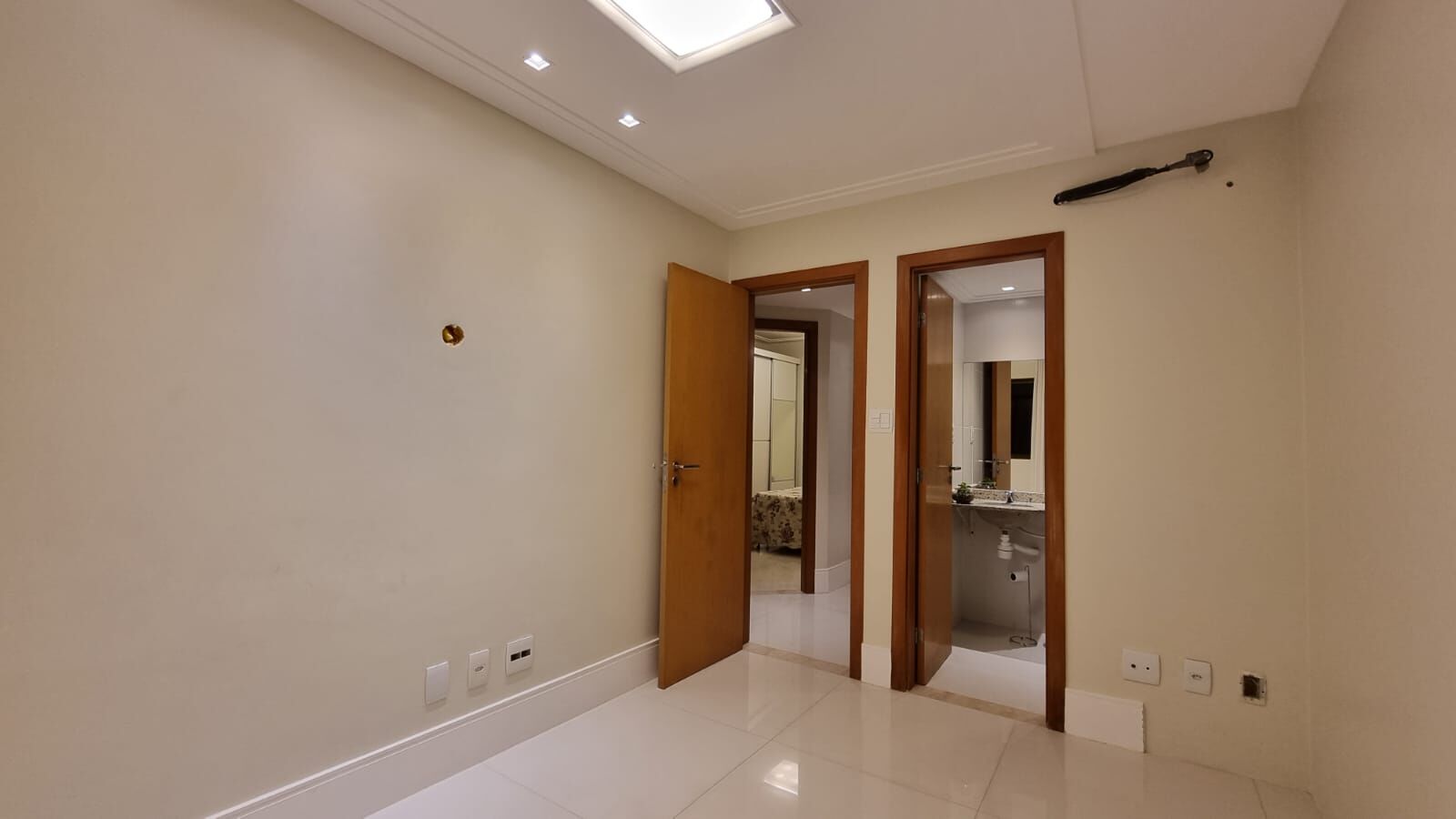 Apartamento à venda com 3 quartos, 104m² - Foto 6