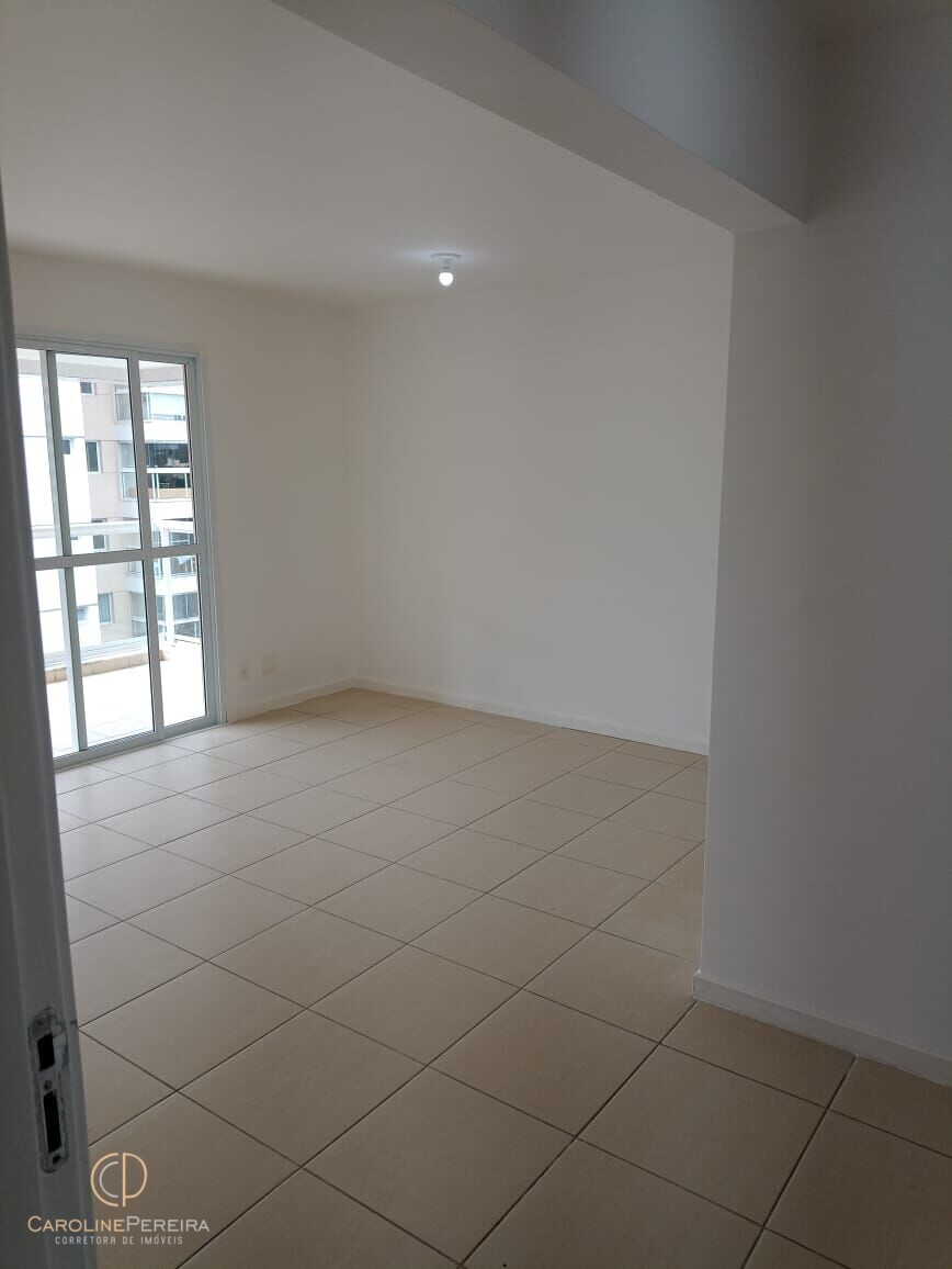 Apartamento à venda com 4 quartos, 131m² - Foto 3