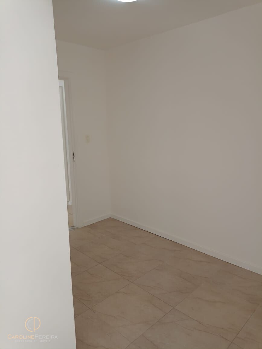 Apartamento à venda com 4 quartos, 131m² - Foto 4