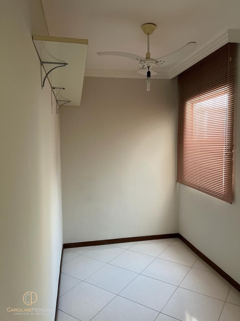 Apartamento à venda com 2 quartos, 64m² - Foto 5