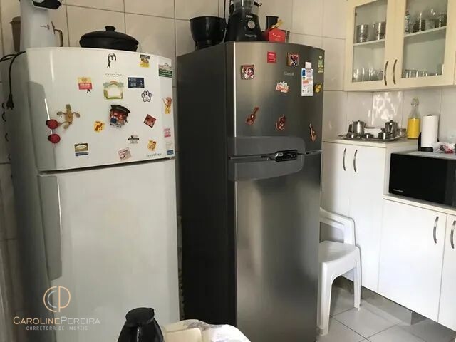 Apartamento à venda com 3 quartos, 207m² - Foto 10