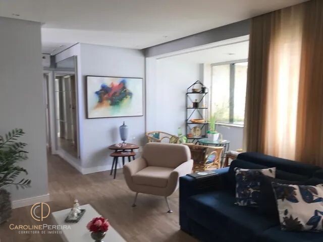 Apartamento à venda com 3 quartos, 207m² - Foto 2