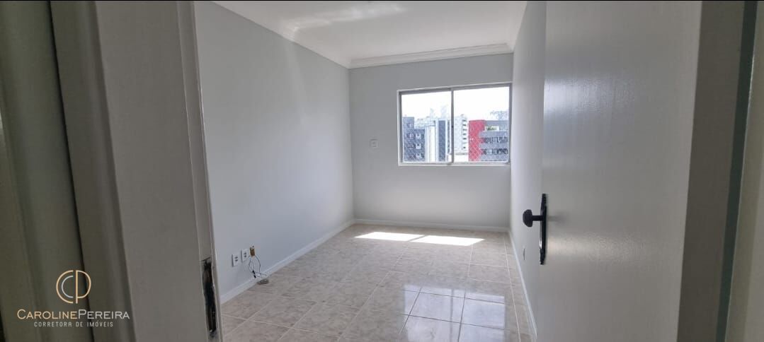 Apartamento à venda com 3 quartos, 78m² - Foto 6